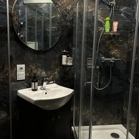 Apartamento Bonnie & Clyde's Hideout Riga